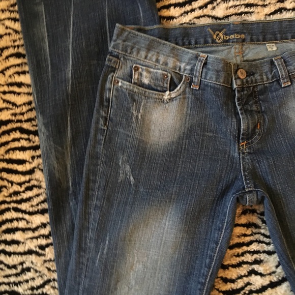 🔆SOLD🔆 bebe Jeans w/ embroiled back pockets - Picture 6 of 13